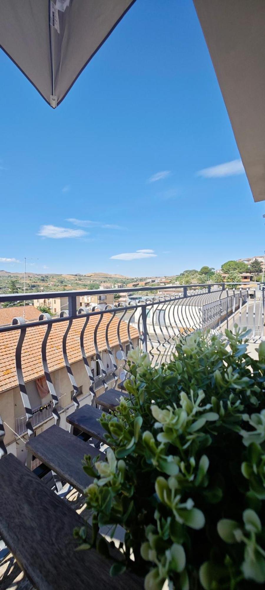 Wonder House Apartment Mirabella Imbaccari Exterior photo